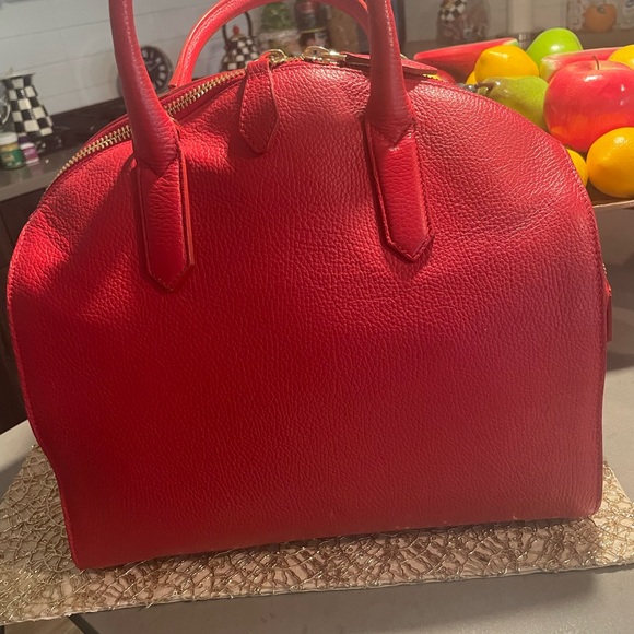 Gorgeous Roberto Cavalli Red Leather bag - Picture 6 of 13